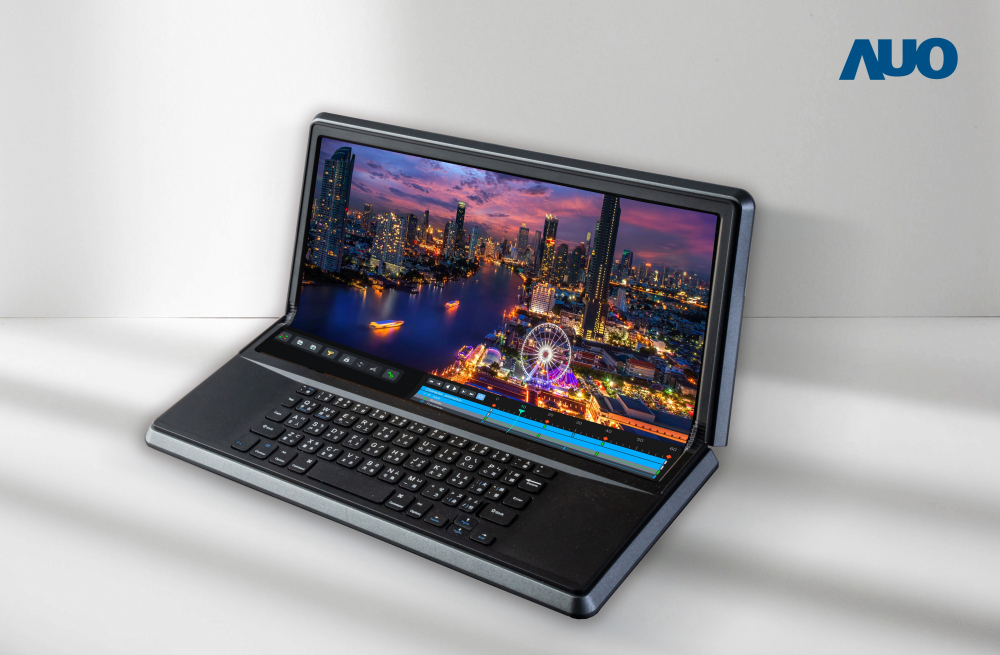 友達14.6吋Micro LED折疊顯示螢幕，搭配半徑4mm的彎折絞鍊，以及高畫素、高亮度、高對比的顯示技術特點，即便在大視角下仍保有絕佳色相與亮度