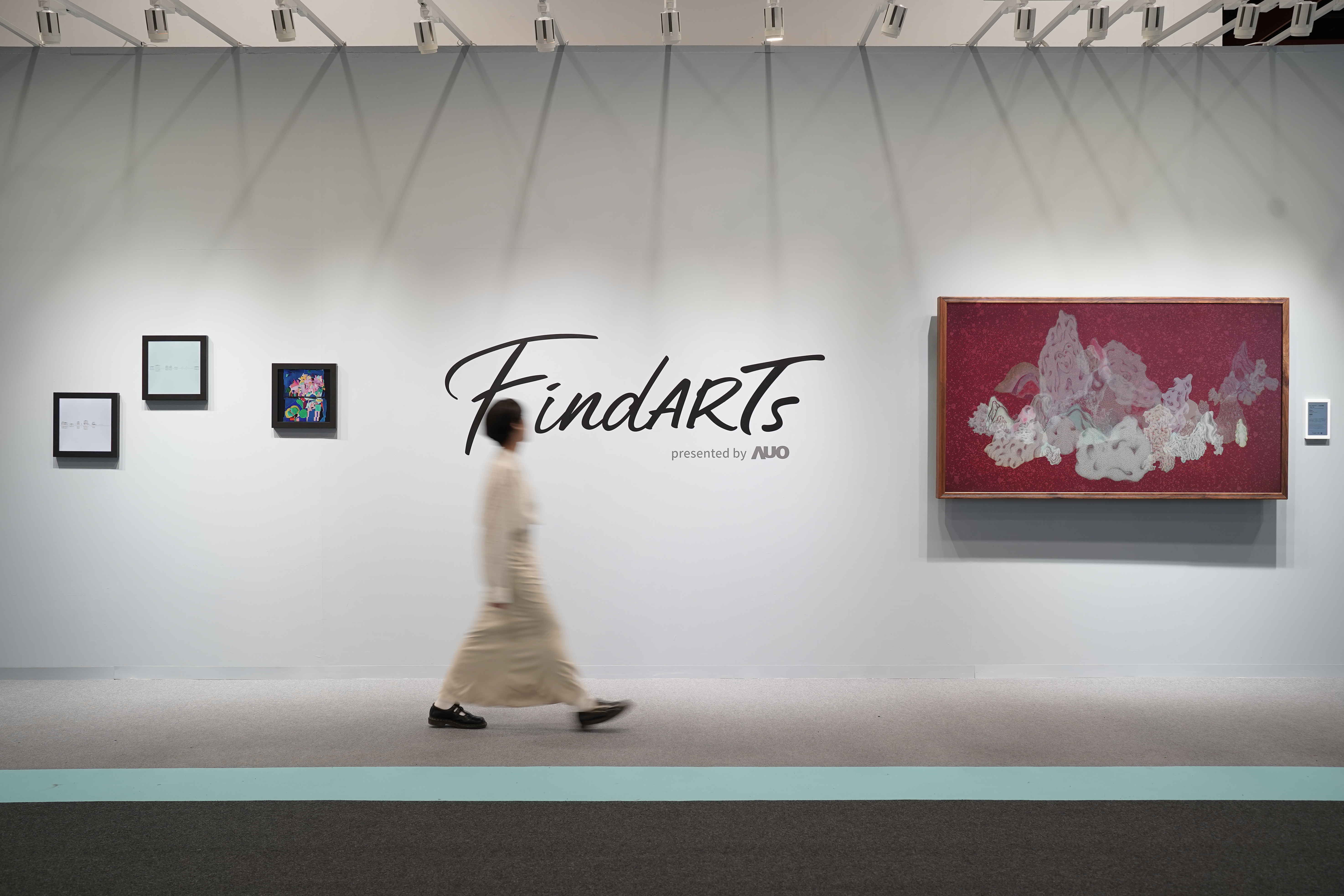 友達FindARTs致力推動數位藝術的多元解決方案，並極積探索科技與藝術的深度融合，將於ART TAIPEI 2024結合臺灣畫廊、生態圈及當代藝術家，將生成式藝術和NFT虛擬作品化作具體的實體呈現，揭開數位藝術領域的創新應用